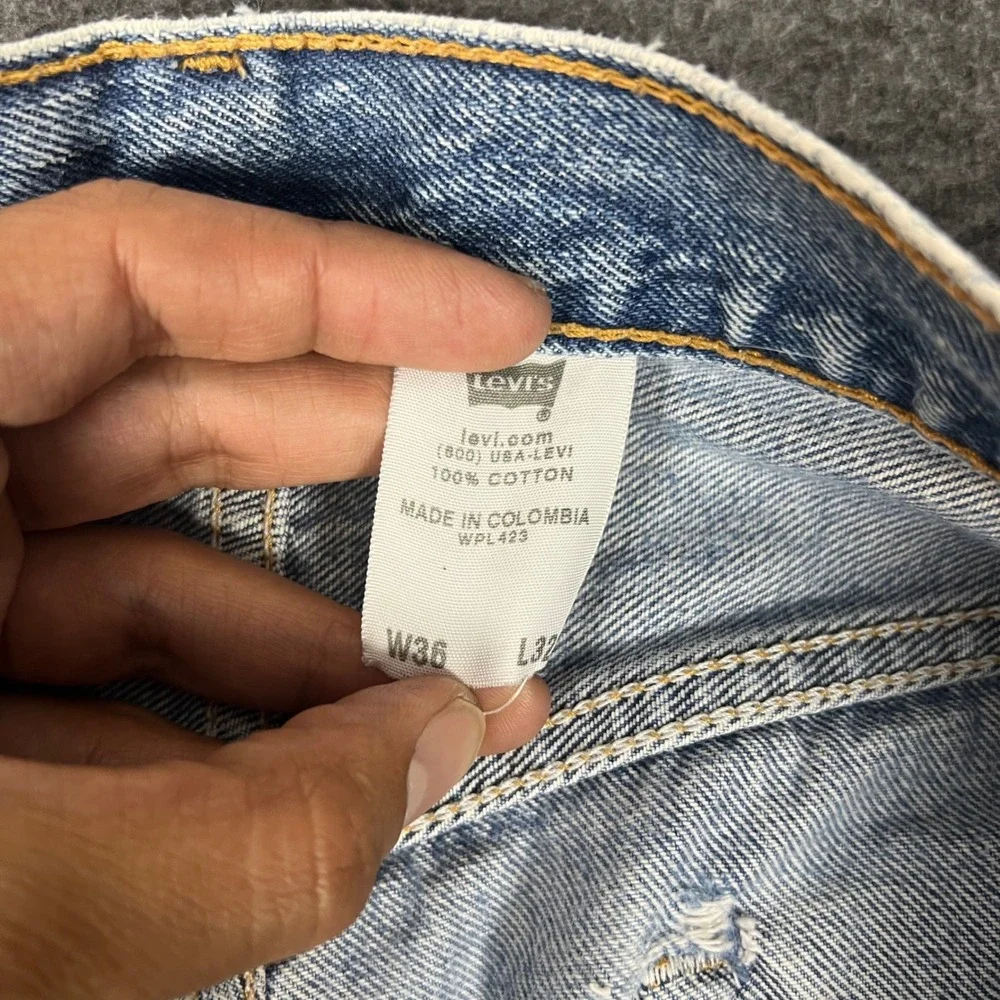 Vintage Y2K Levi's 501 Mens 36x32 (Actual 34x30) Blue Distressed Thrashed Jeans